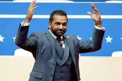 এফবিআইয়ের পরিচালক কাশ প্যাটেল কত ঘন্টা কাজ করেন? এই বিবরণগুলি অভিযোগের পরে প্রকাশিত হয়েছিল