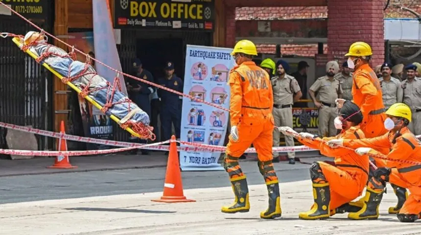 পাঞ্জাব-হরিয়ানা, ব্ল্যাকআউট সহ ptates টি রাজ্যে মক ড্রিলস রাত ৮ টায় হবে; ভয়ে পাকিস্তান