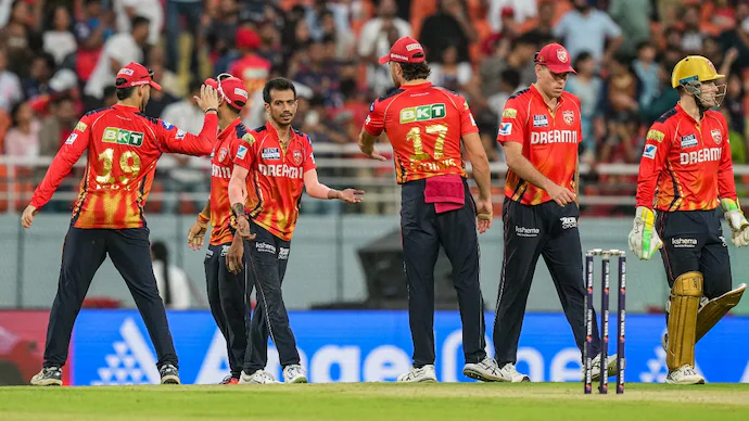 পাঞ্জাব কিংসের বড় ধাক্কা