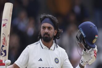 কেএল রাহুল এমনকি শতাব্দীটি সঠিকভাবে উদযাপন করতে পারেনি, মাঠ ছেড়ে চলে গিয়ে দৌড়ে গেলেন, জানেন কী হয়েছে?