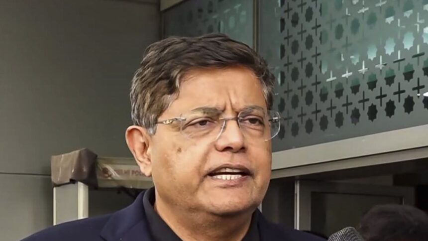 মুসলিম দেশগুলিতে পাকিস্তান উন্মুক্ত ... বৈজয়ন্ত পান্ডা -নেতৃত্বাধীন প্রতিনিধি দলটি জরিপ খোলা হয়েছে
