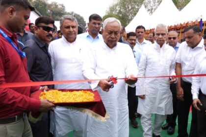মুখ্যমন্ত্রী নীতীশ কুমারের উপহার ... গার্লস স্কুল, নতুন হাসপাতাল এবং জোনাল অফিস জনসাধারণের জন্য উত্সর্গীকৃত