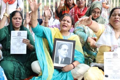 দিল্লির এএপি উইমেন উইংয়ের সভাপতি সারিকা চৌধুরী, এই ফ্রন্টটি খুললেন, বিজেপি কাউন্সিলরকে অপমান করার অভিযোগে অভিযুক্ত