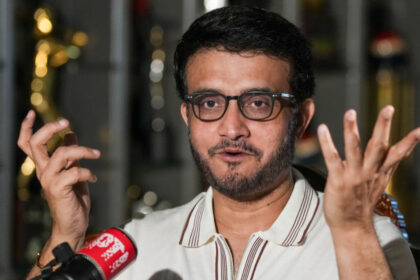 এই ভারতীয় প্রবীণ 3 মাস ধরে সৌরভ গাঙ্গুলির সাথে কথা বলেননি, টিম ইন্ডিয়ার বাইরে ছিলেন