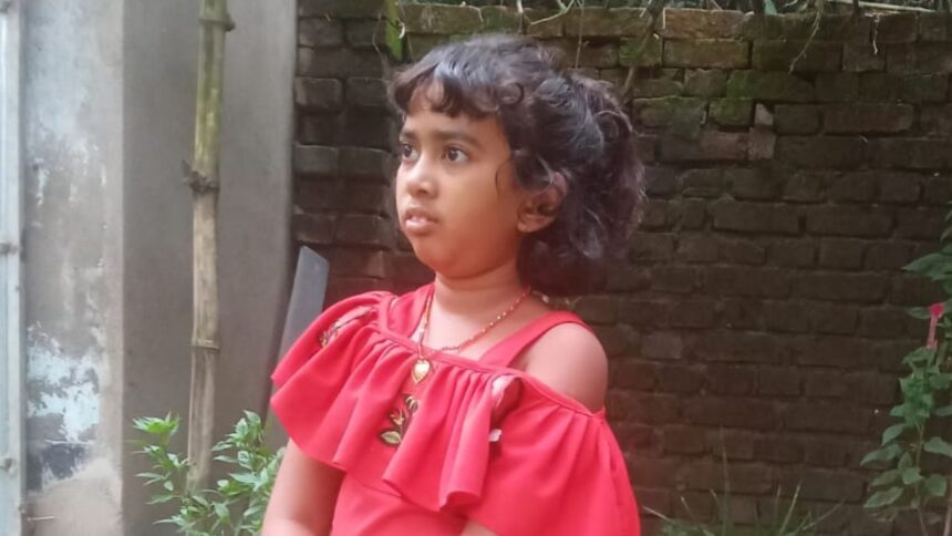 পশ্চিমবঙ্গে নির্বাচনের সময় বোমা বিস্ফোরিত হয়েছিল, 9 বছর বয়সী নাবালিকা মারা যায় ... এখন রাজনৈতিক হৈচৈ